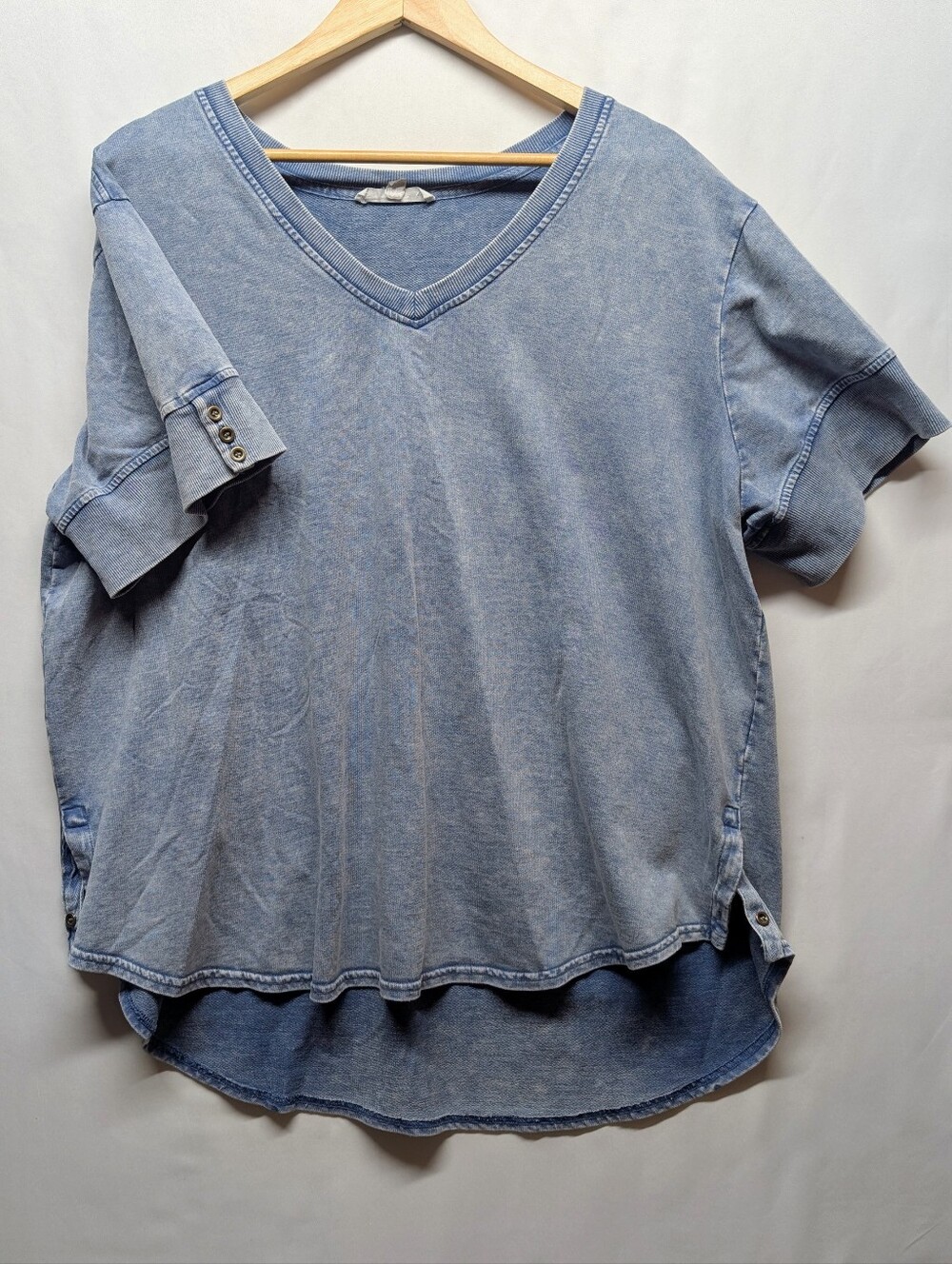 497-Jane + Delancey Anthropologie Washed Blue V-Neck Short Sleeve Top